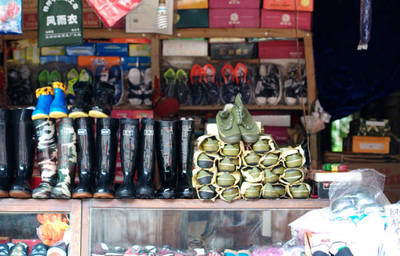 山下那座千年古鎮(zhèn)的日用雜品 時光沉淀里的生活美學(xué)